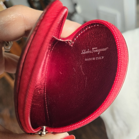 Salvatore Ferragamo Heart Metallic Red Leather Coin Purse - Picture 5 of 10